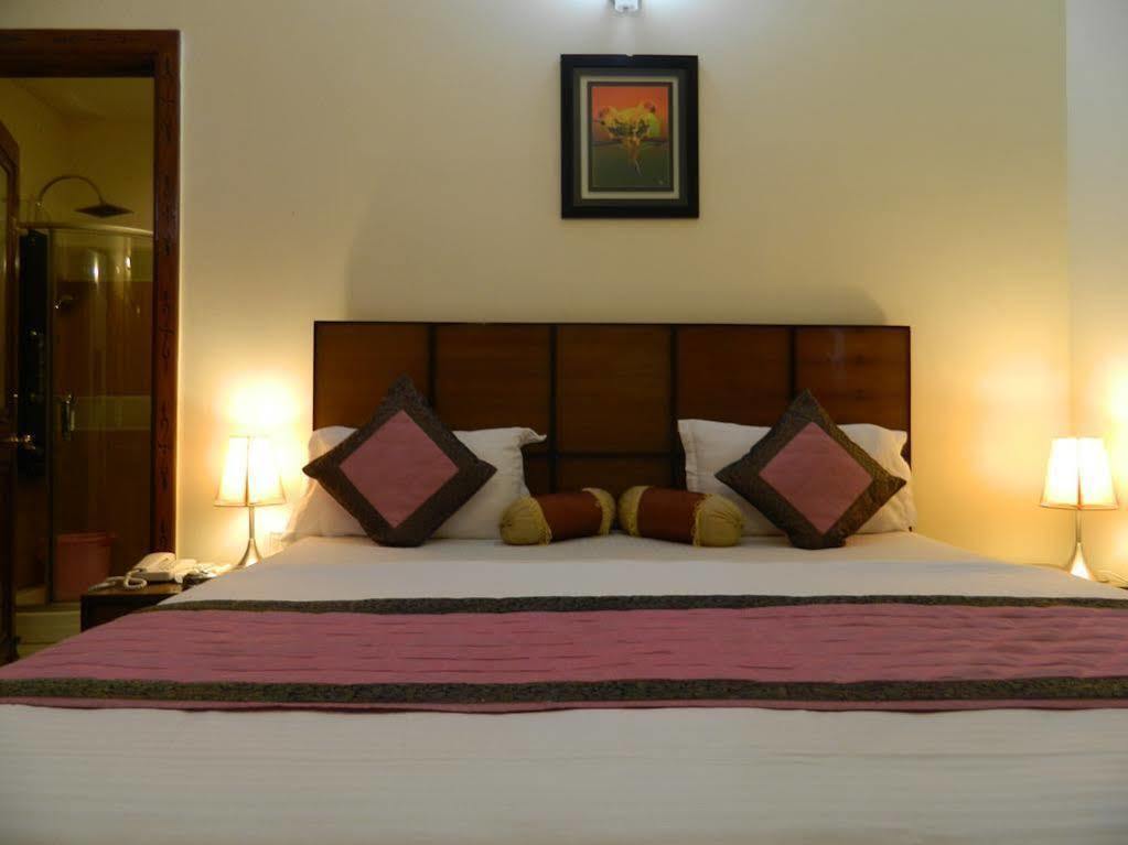Jmd Residency Hotel New Delhi Luaran gambar